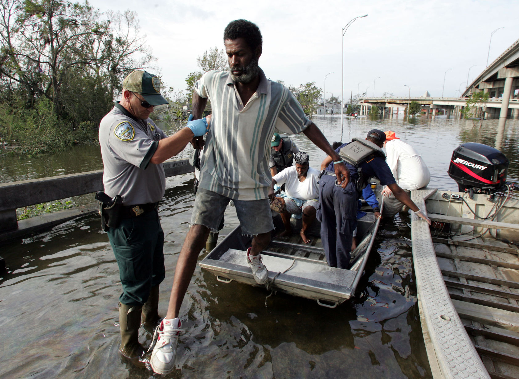HURRICANE KATRINA EVACUATION